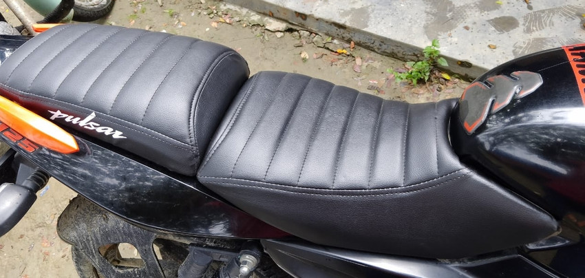 Pulsar 220f seat cover store