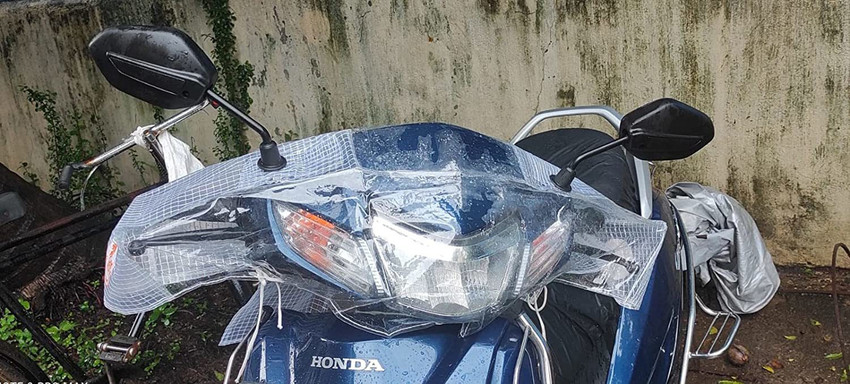 Bike handle hotsell cover for rain