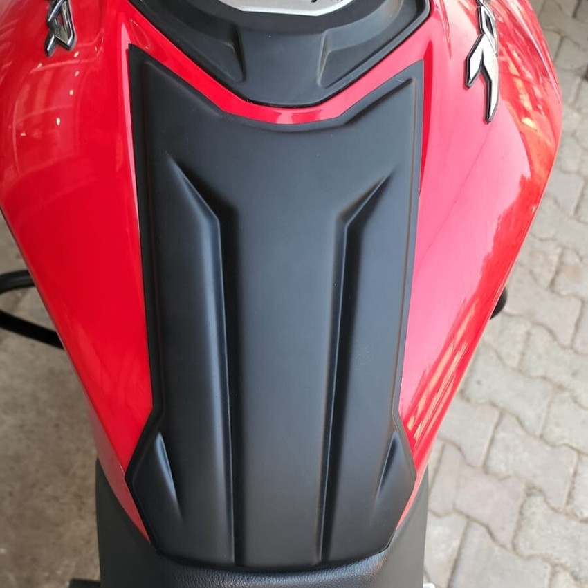Saiga Parts Tank Tie Matte Black Strap Bajaj Dominar 250 Dominar 400 Bike Tank Cover Price in India Buy Saiga Parts Tank Tie Matte Black Strap Bajaj Dominar 250 Dominar 400