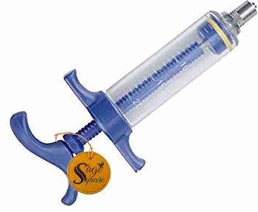 Hand feeding store syringe for birds