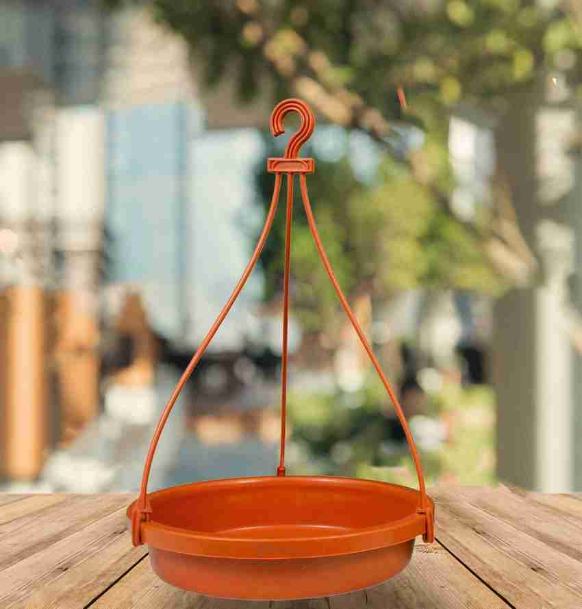 Hanging water dish top
