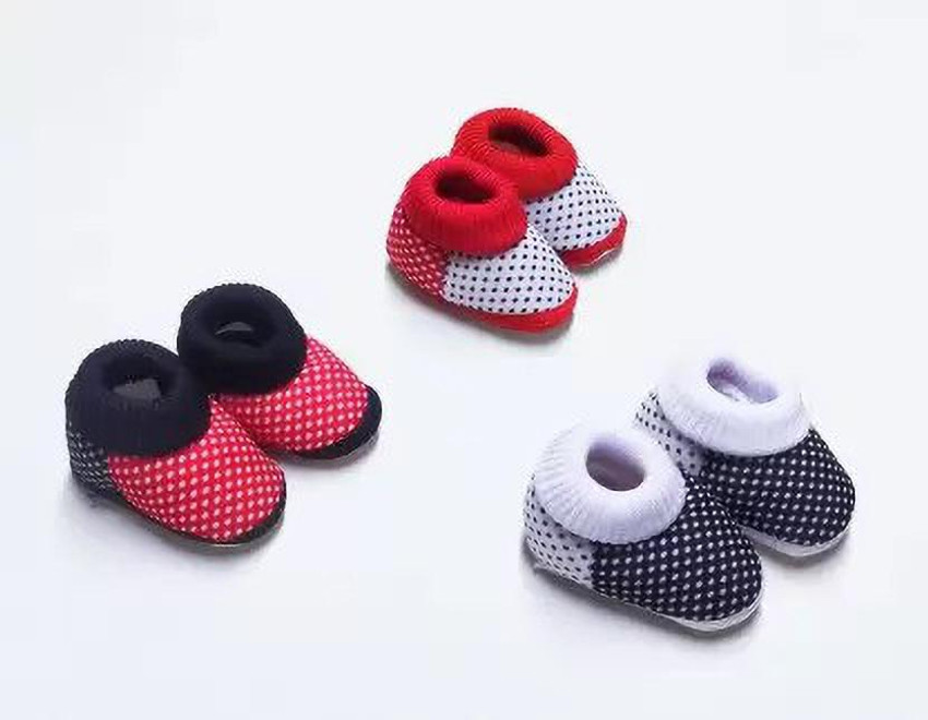 BABY4U New Born Baby Shoes for 3 9 Months Pack of 3 Booties