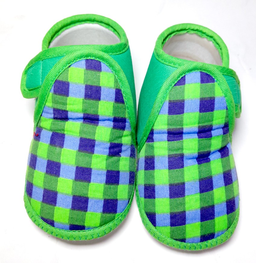 Boys red plaid cheap slippers