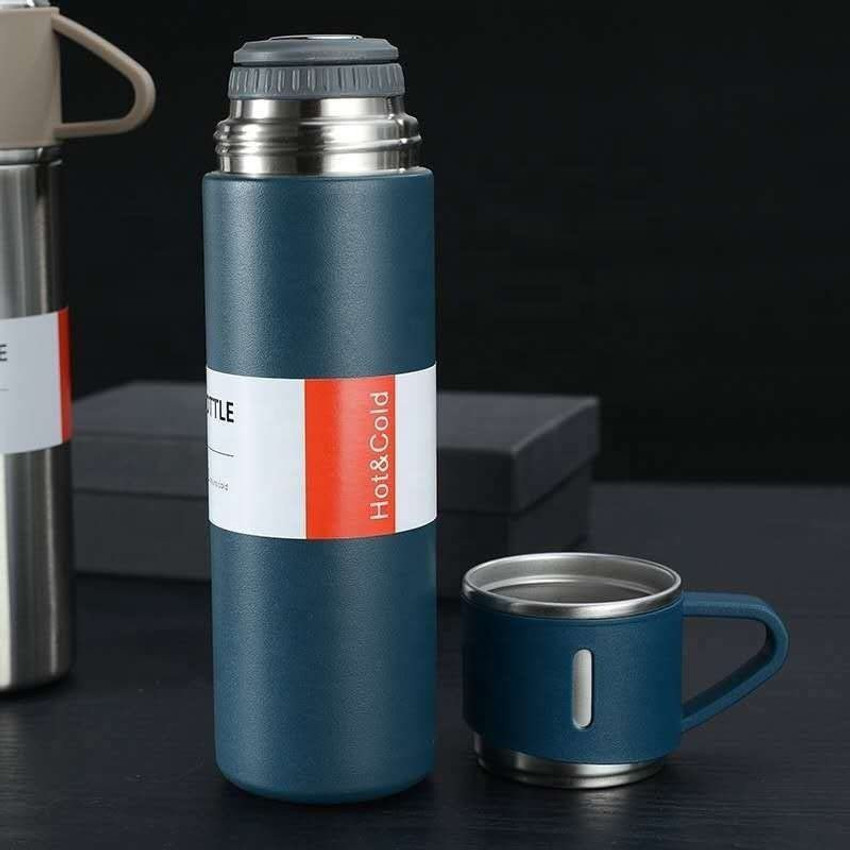 Flask for hot and cold drinks store