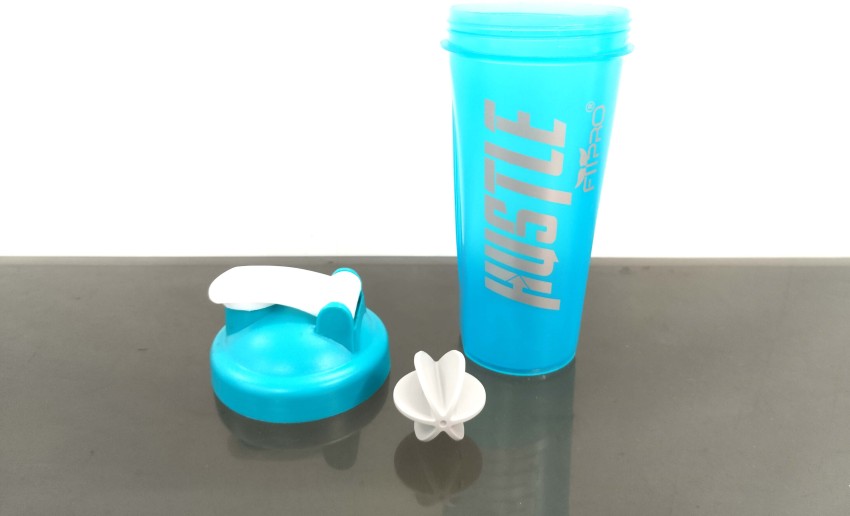SAND DUNE Set of 1, 900 ml Each Blue Unbreakable Shaker/Sipper Pet Bottle,  100% Leakproof, BPA-Free Blender Bottle, Ideal for Water, Whey Protein,  Preworkout, Shakes 