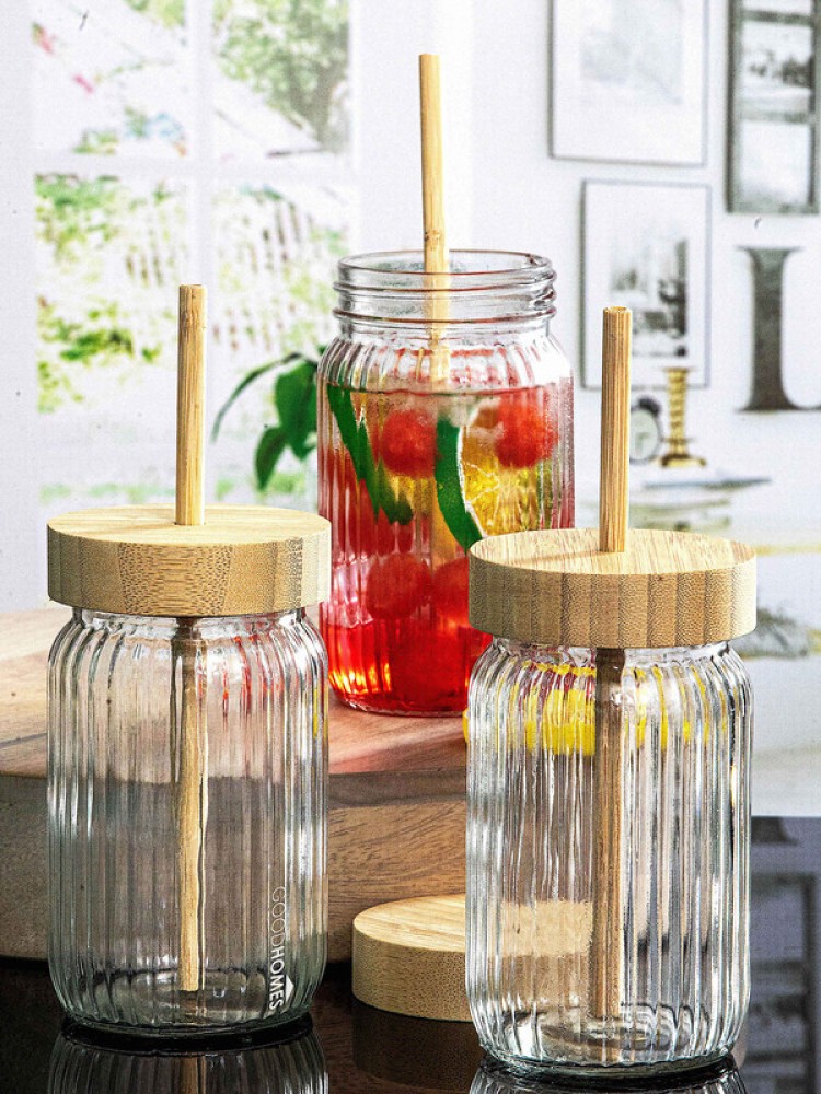 Goodhomes Borosilicate Glass Tumbler With Glass Straw & Wooden Lid