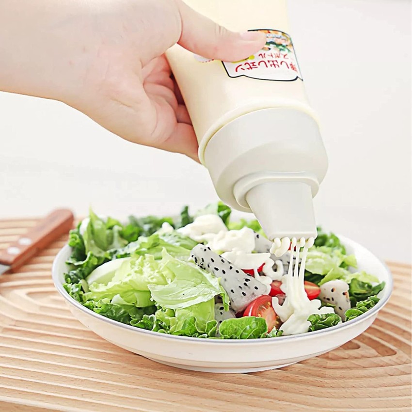 https://rukminim2.flixcart.com/image/850/1000/xif0q/bottle/w/h/z/350-squeeze-bottle-portable-sauce-bottle-with-lid-five-holes-original-imagp92vprdru78p.jpeg?q=90