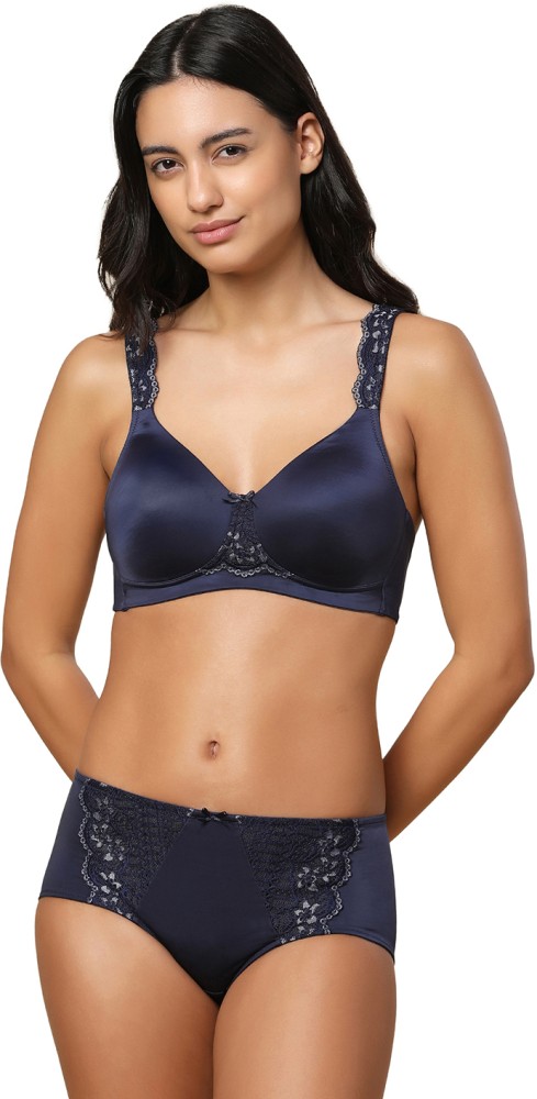 TRIUMPH Gorgeous Full Cup W Women Everyday Non Padded Bra - Buy TRIUMPH  Gorgeous Full Cup W Women Everyday Non Padded Bra Online at Best Prices in  India