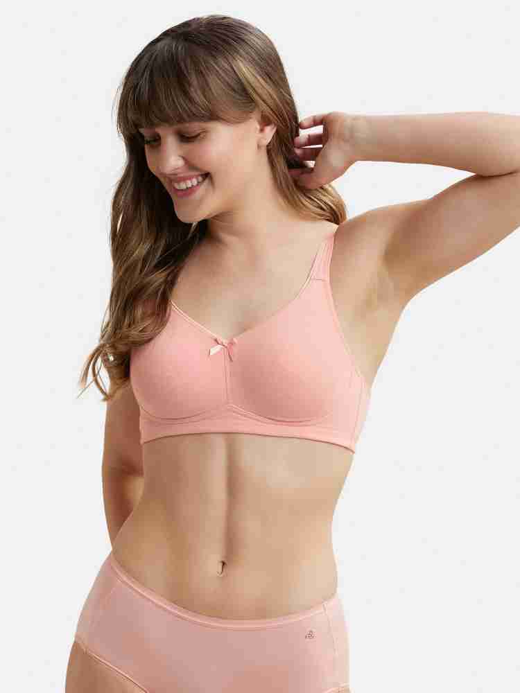 FE41 White Padded Bra in Chandigarh - Dealers, Manufacturers & Suppliers -  Justdial