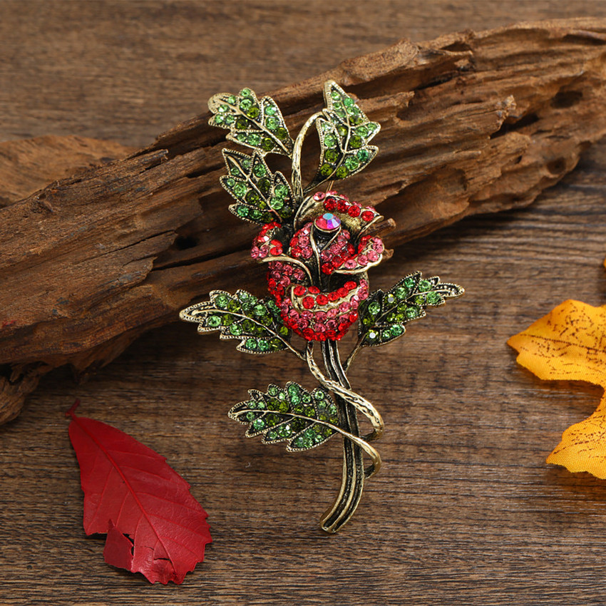 Art brooches and pins online