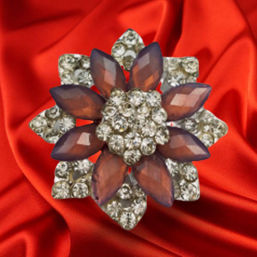 Flower outlet brooch pin