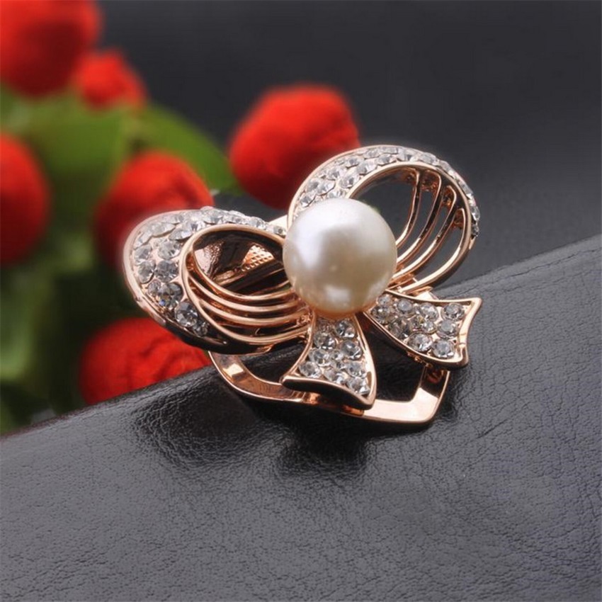 Pearl Bow outlets Brooch