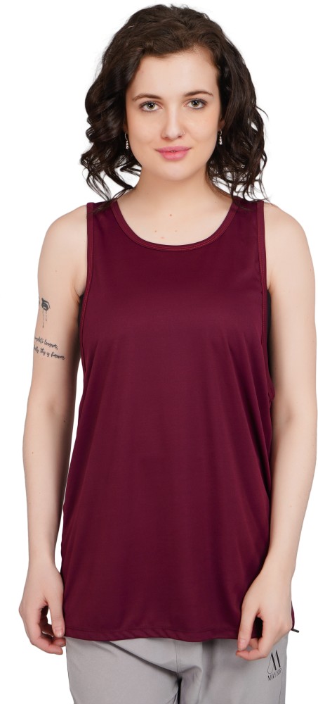 Maroon tank top outfit best sale