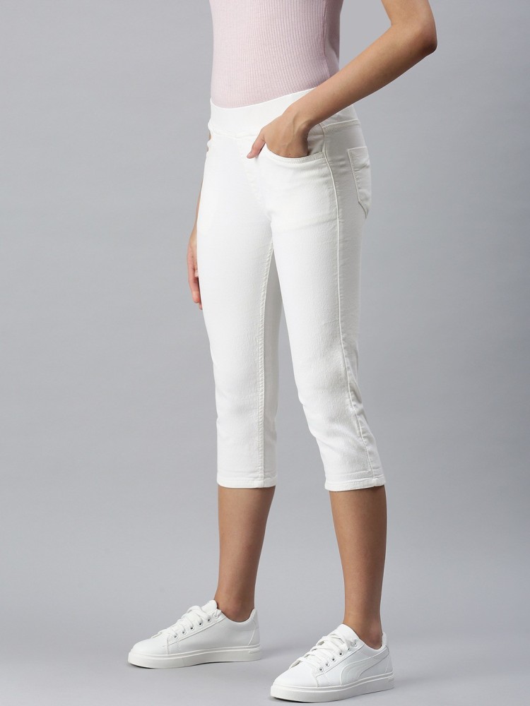 Ladies white 2024 capri pants