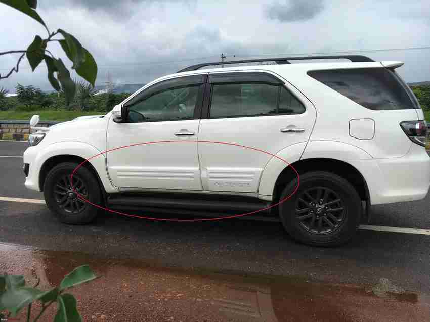 SKT Car Side Garnish Car Side Cladding for Toyota Fortuner for
