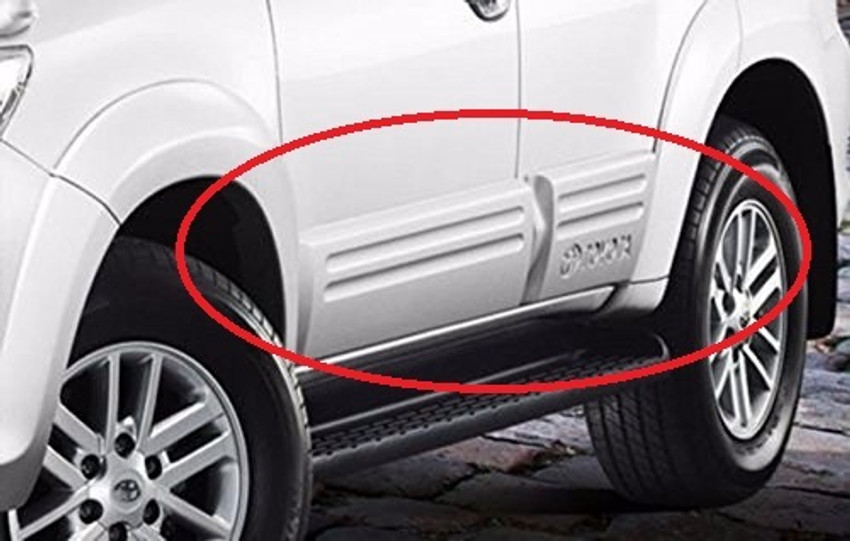 CARMAX Car Side Cladding Garnish for Toyota Fortuner for Year 2009