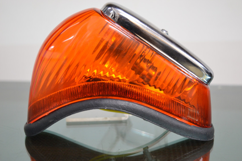 Apsmotiv Side Marker Light Assembly With Holder Without Bulb