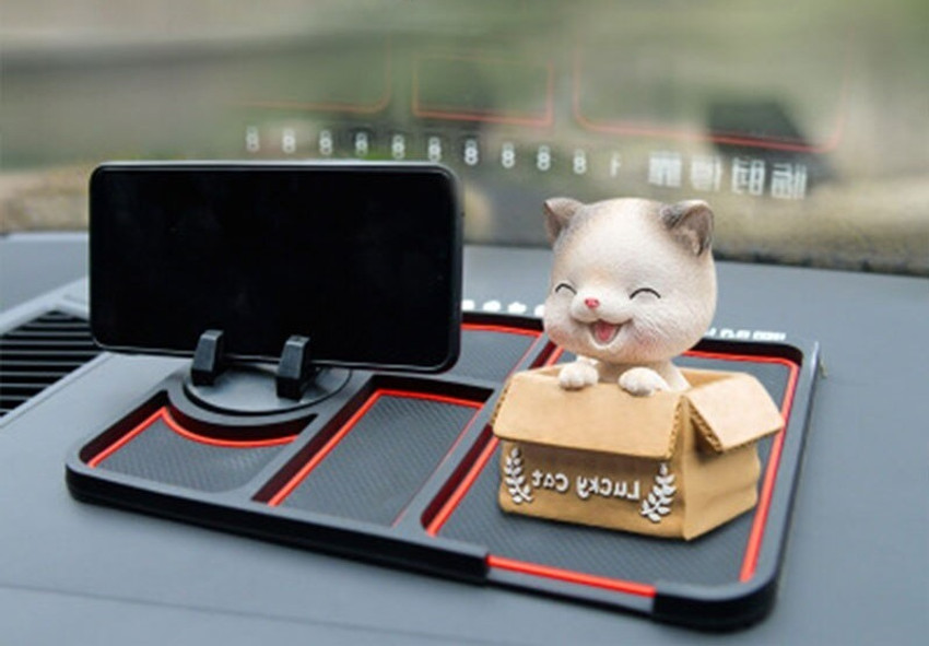 Tray for deals car dashboard