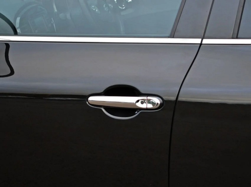 AUTOSHYAM Car Chrome Plated Door Catch Handle Cover Grab Handle Cover for  sail uva Chrome Chevrolet Sail Rear Garnish Price in India - Buy AUTOSHYAM  Car Chrome Plated Door Catch Handle Cover