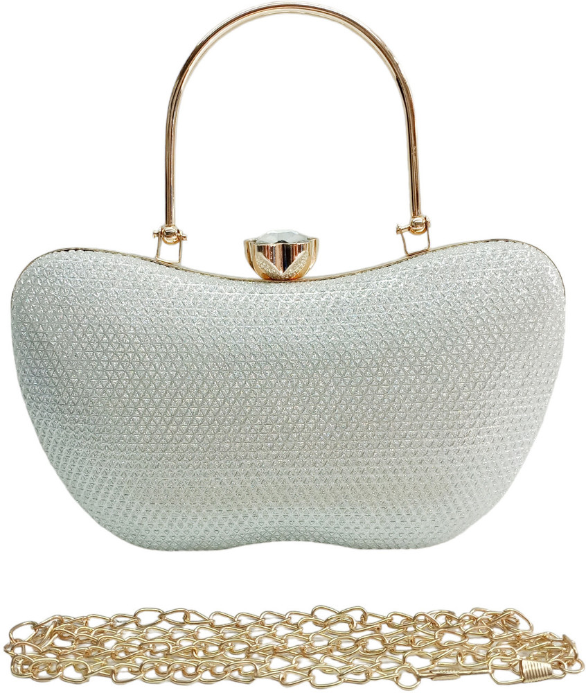 Flipkart clutches offer online