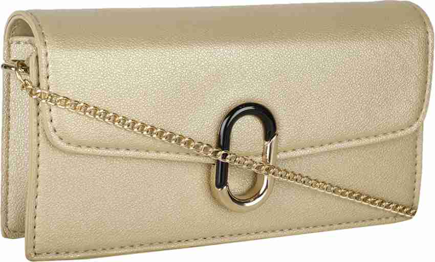 Marie sale claire clutch