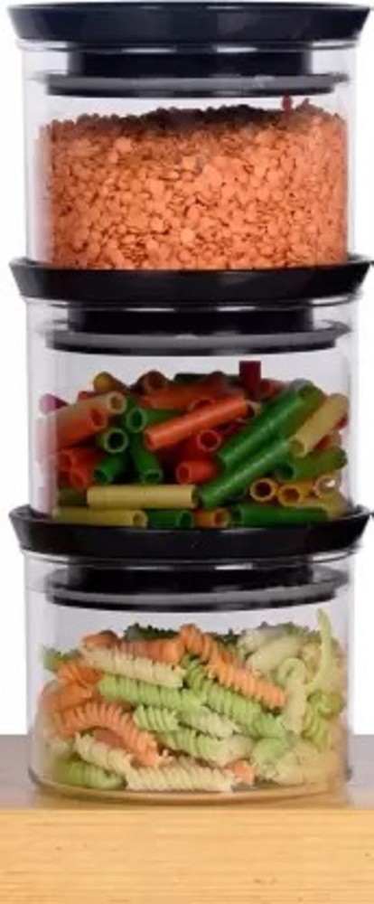 A Rubbermaid Brilliance Food Storage set is 56% off at