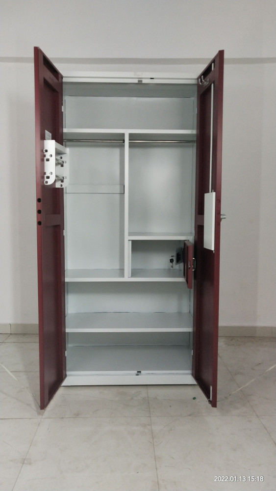 Savera steel hot sale almirah
