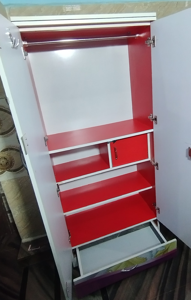 5.5 feet almirah discount