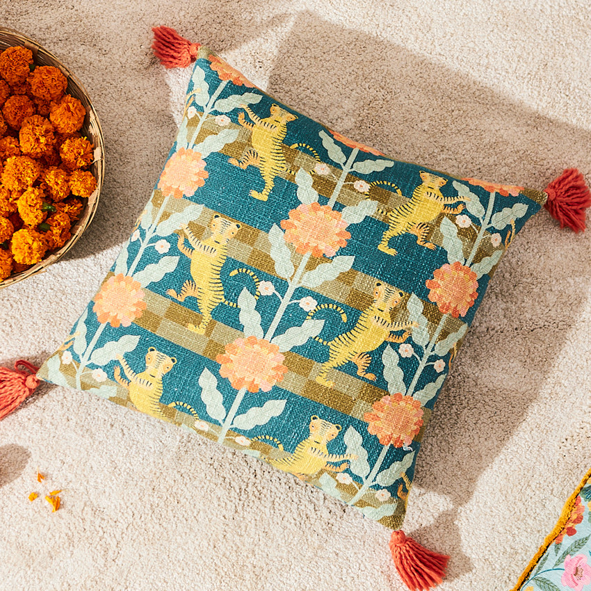 Chumbak cushions online