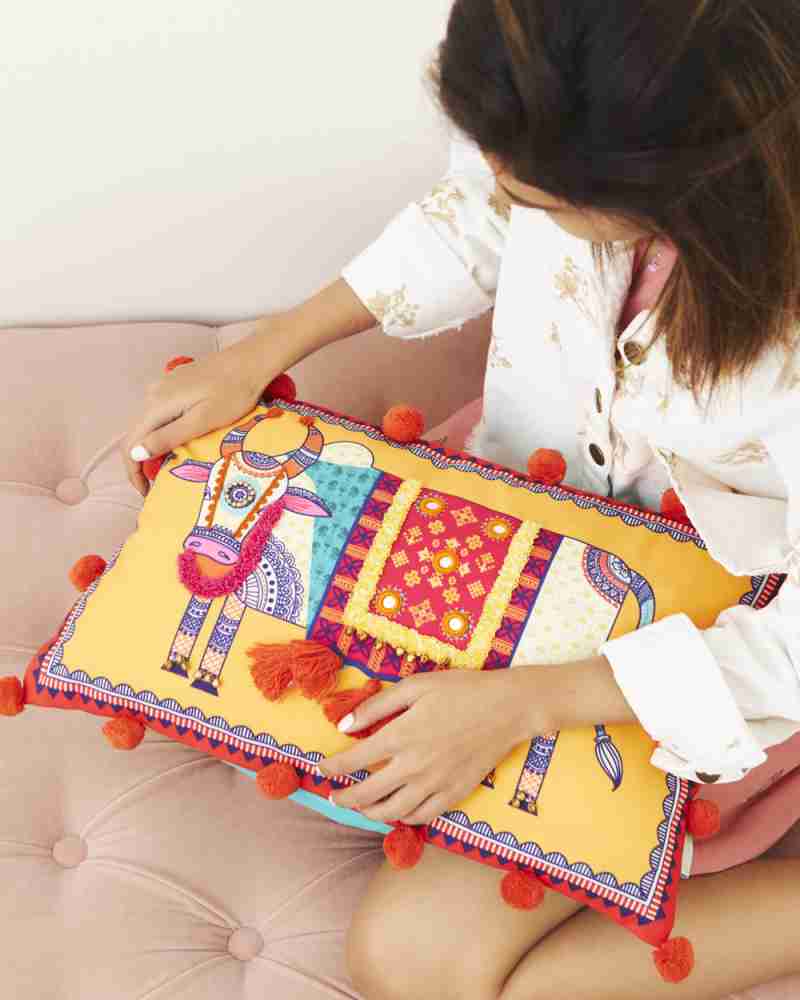 Chumbak cushions best sale