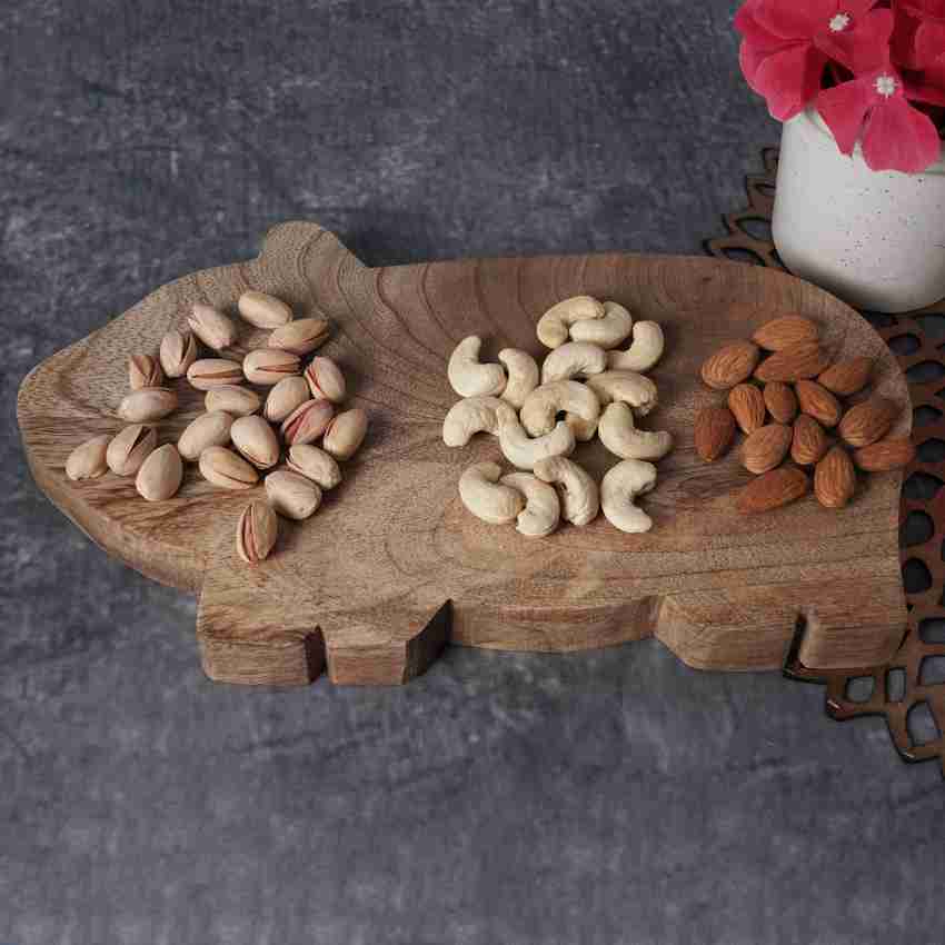 1pc Wooden Fruit Cutter, Fish Design Fruit Chopper For Kitchen