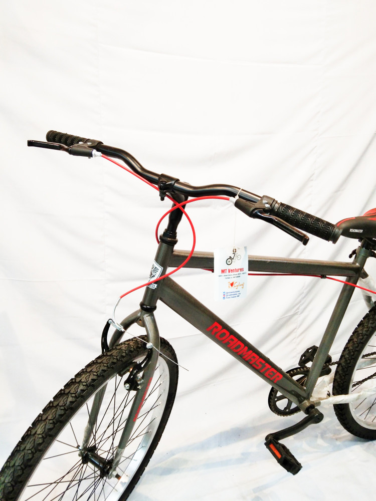 Lightweight cycle with gear store