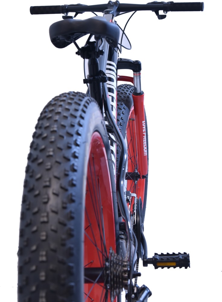 love freedom fat bike 21 shiimano gears 26 T Fat Tyre Cycle with 4 inch tyres 26 T Fat Tyre Cycle Price in India Buy love freedom fat bike 21 shiimano