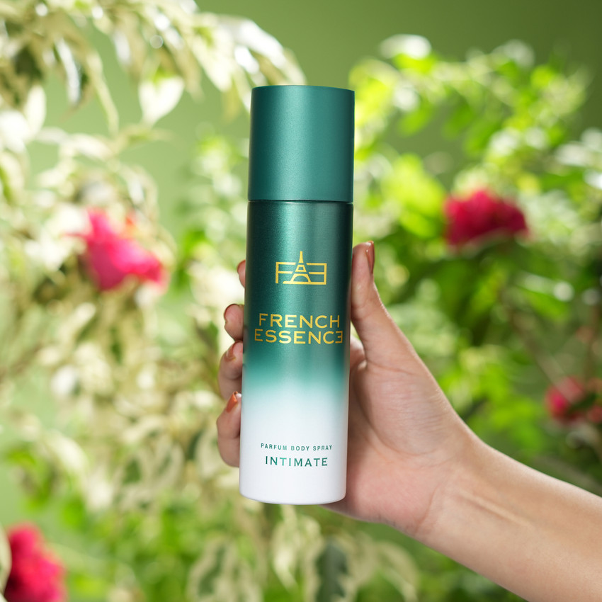 Essence sale body spray