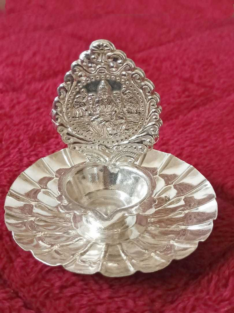 Silver gajalakshmi vilakku cheap