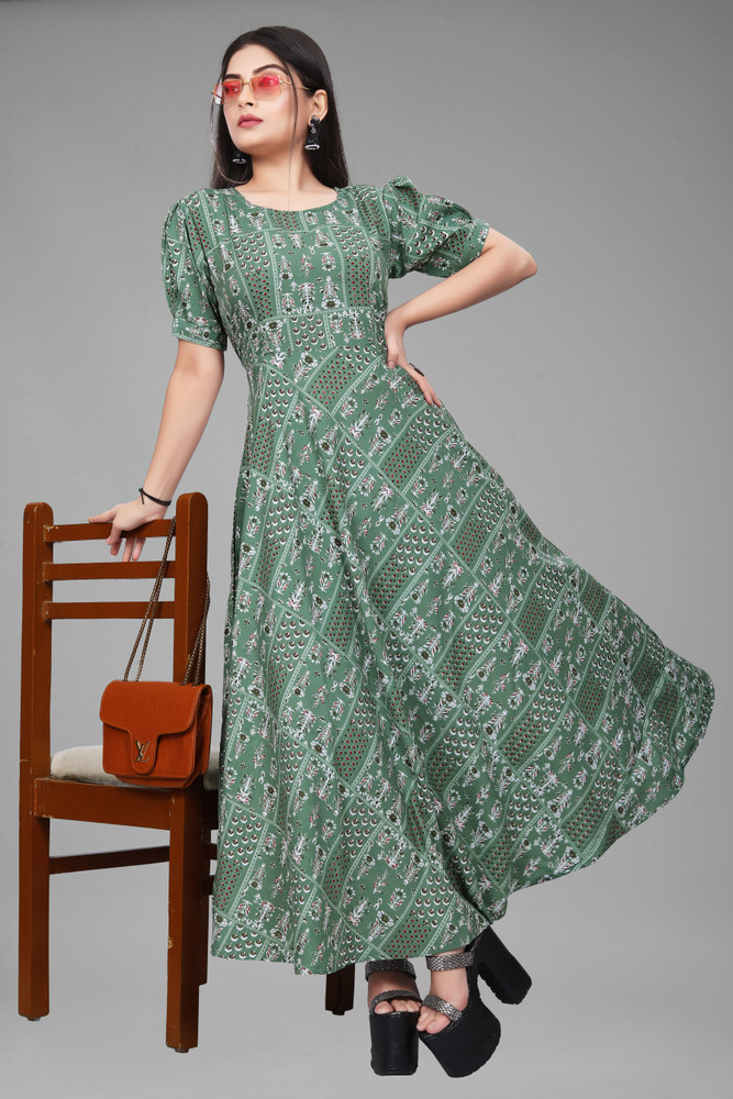 Big bazaar girl dress sales