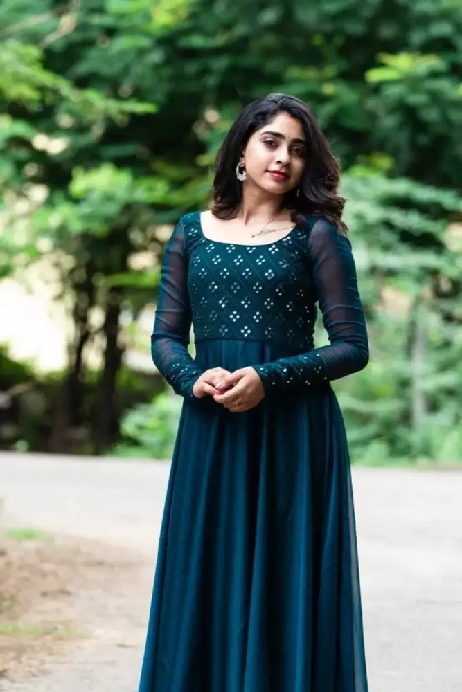 Dark blue green dress discount