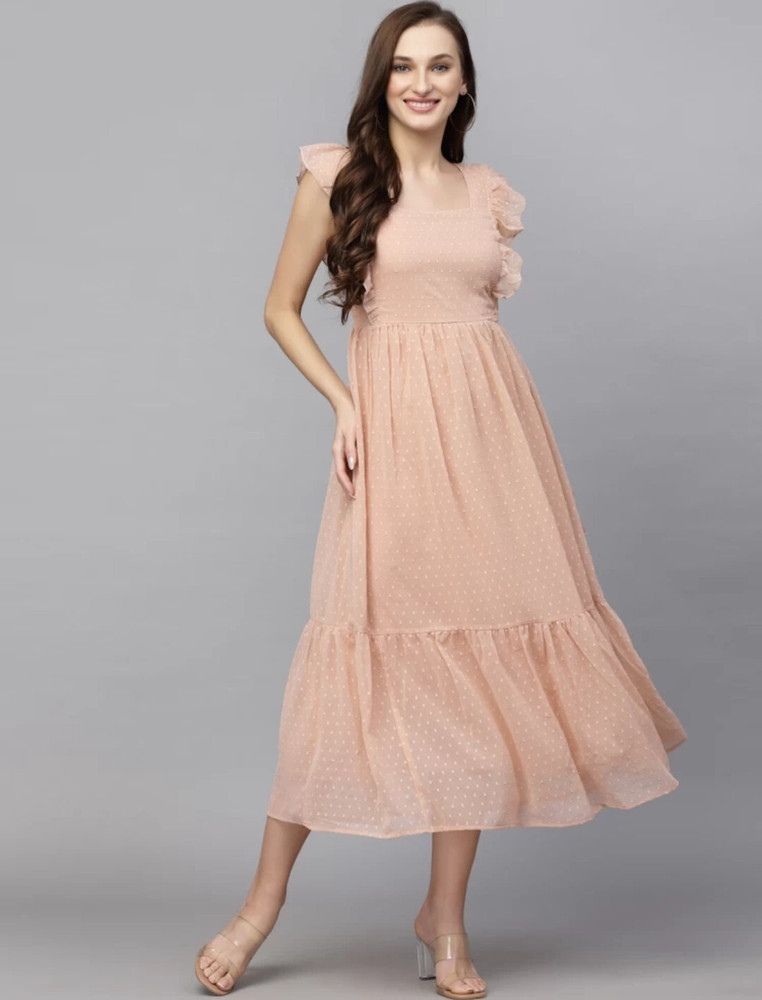 Color on sale beige gown