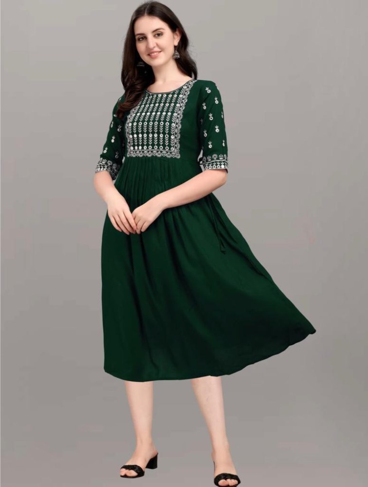 Dark green clearance and white dress