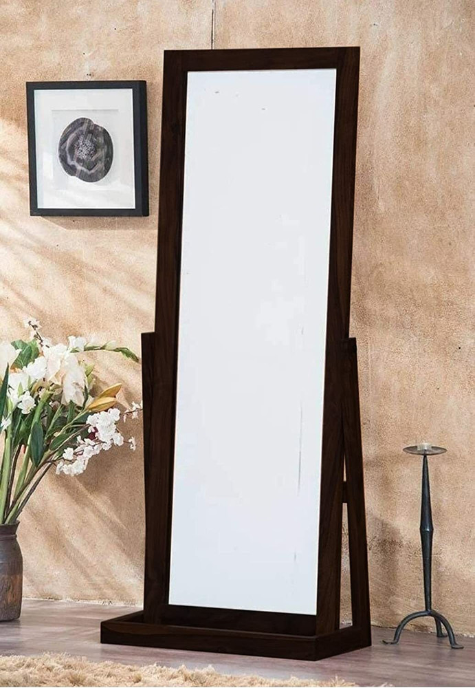Mirror stand outlet for dressing table