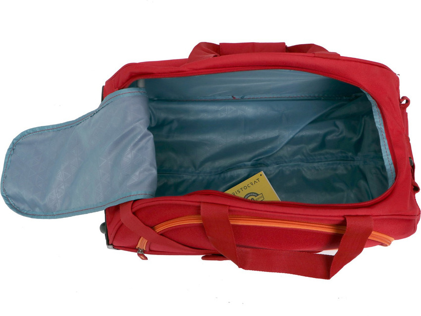 Aggregate more than 170 vip duffle bags flipkart super hot