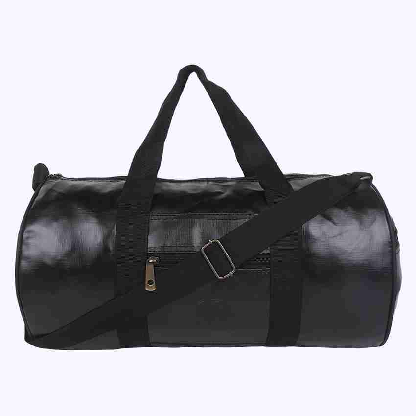 Duffle bag with side pockets store