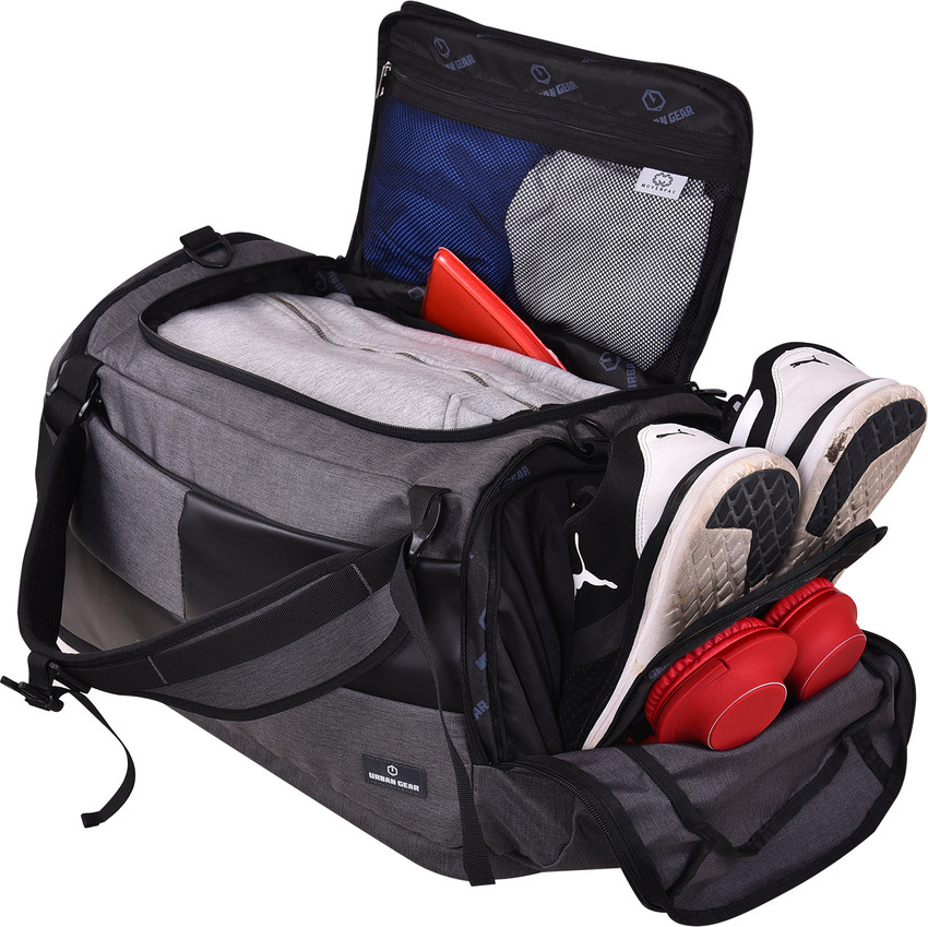 Sports bag with laptop compartment deals