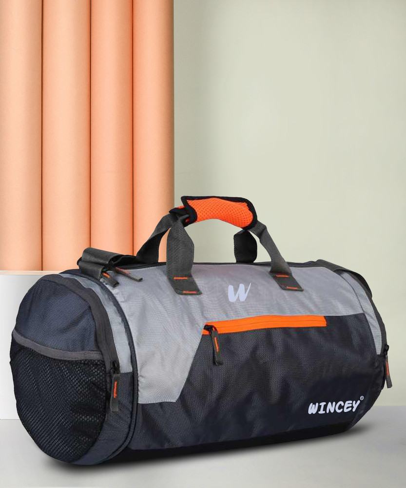 Aggregate 162+ small travel bag with wheels best esthdonghoadian
