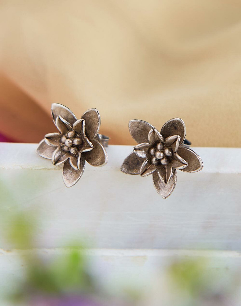 Flipkart Stud Earrings 2025