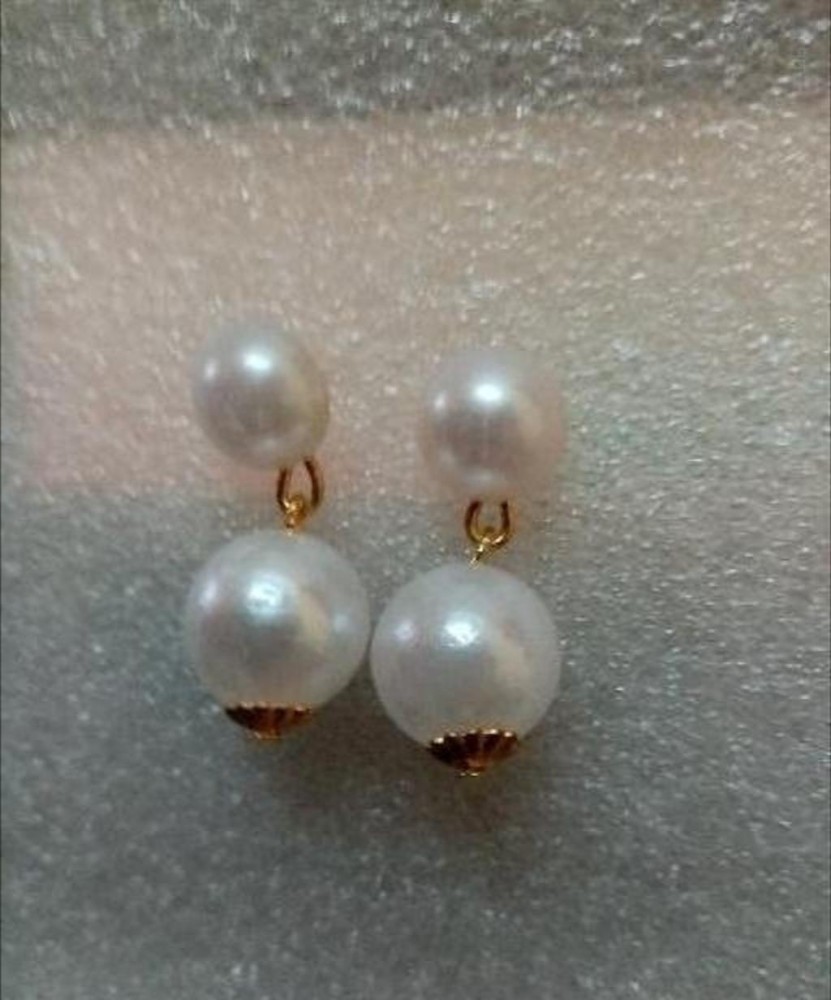 Gold earrings store in flipkart