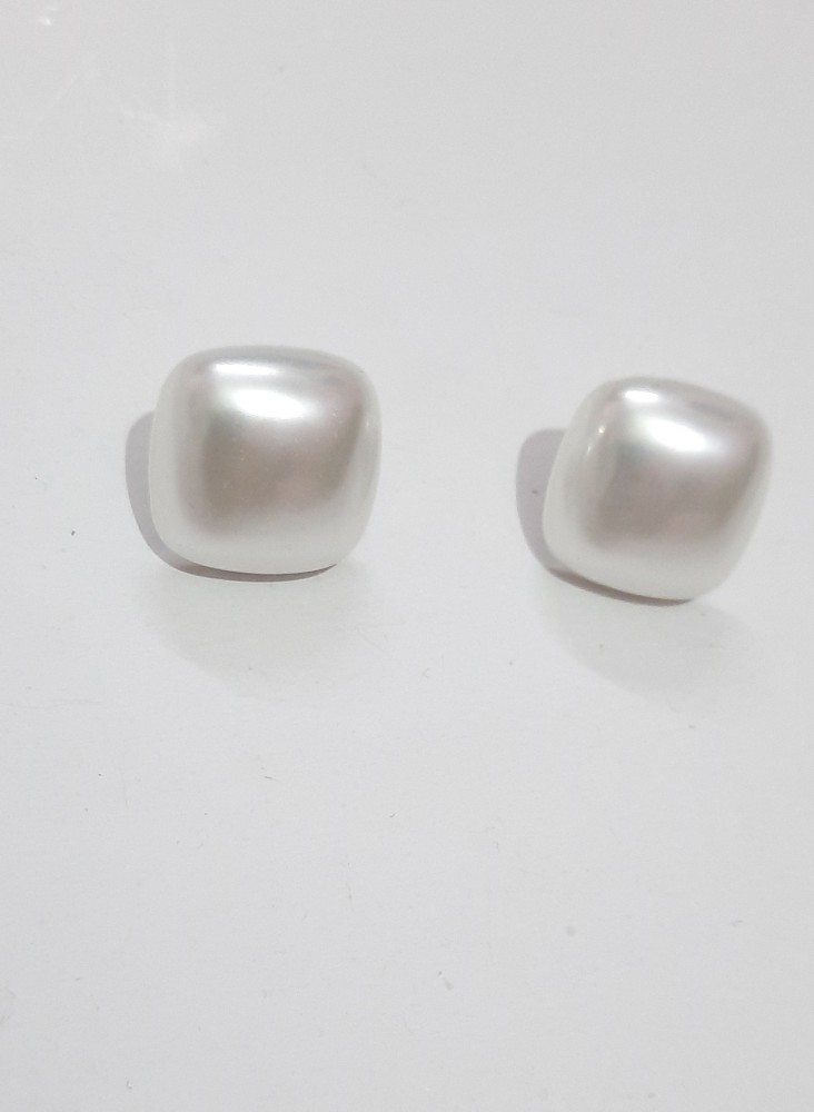 Shop stunning pure pearl earring for women at lowest prices