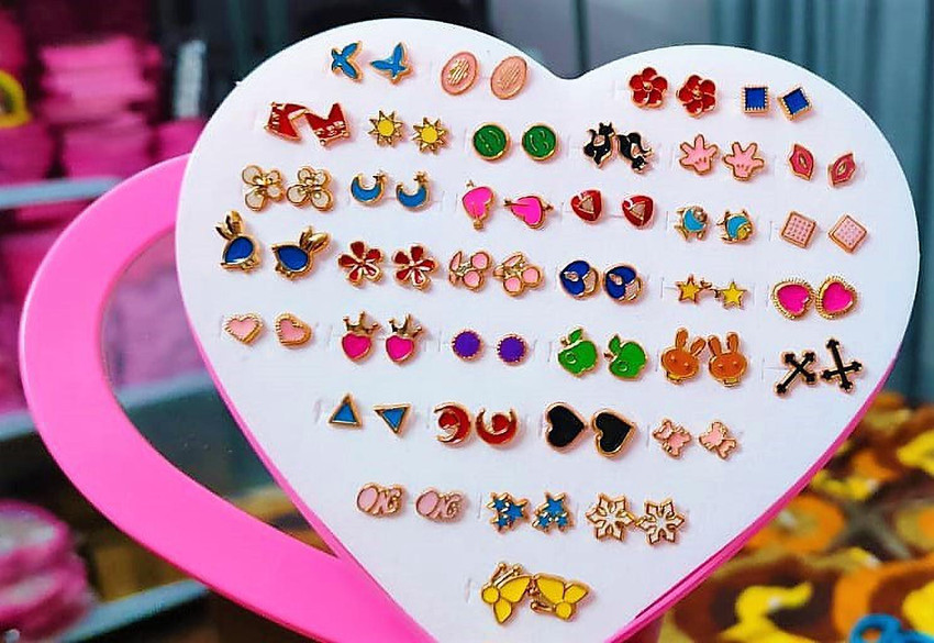 Flipkart Buy DIVINE 36 Pair Awesome Design Set with Heart