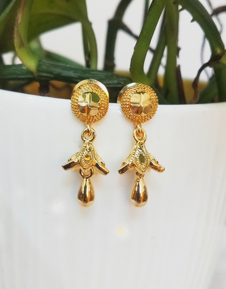 Gold plated on sale earrings flipkart