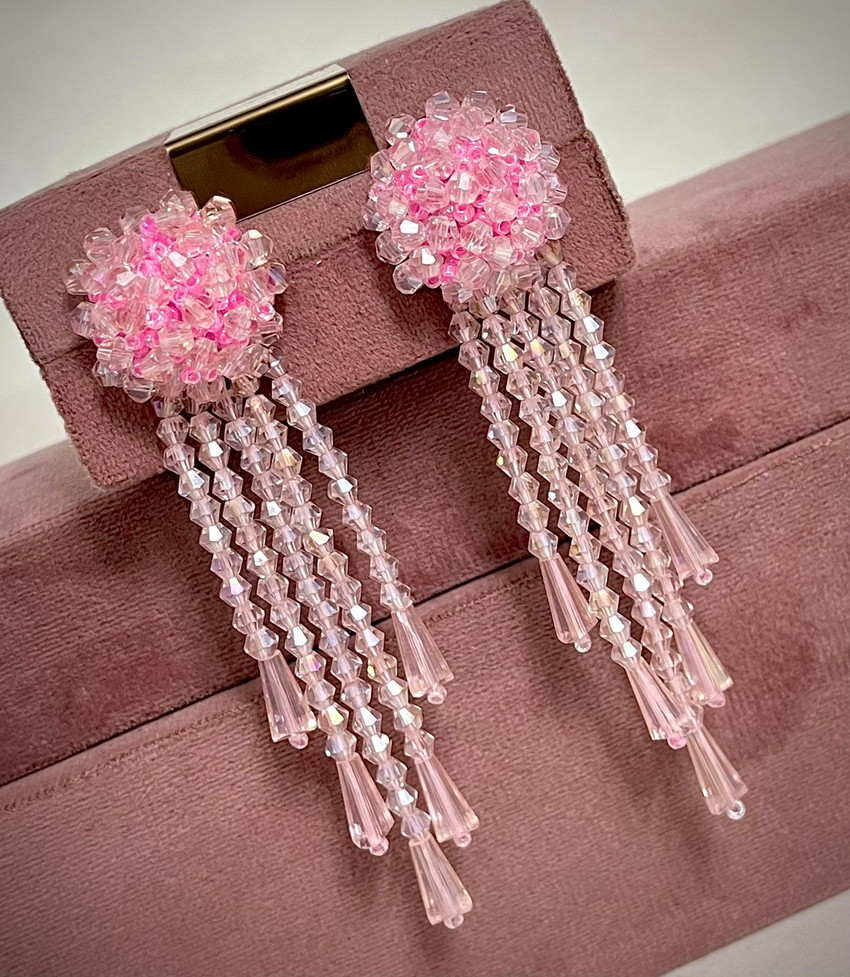 Light pink earrings deals